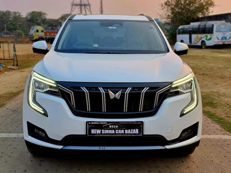 Mahindra XUV 700 AX7 Luxury Pack MT – New Sinha Car Bazar